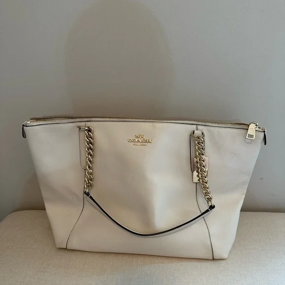 Coach Purse - Picture 1 of 7